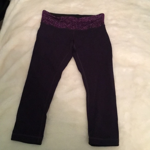 Reversible Lululemon Cropped Leggings - Picture 3 of 7
